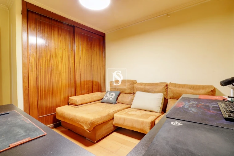Apartamento T2 para Venda em Gião Foto 12