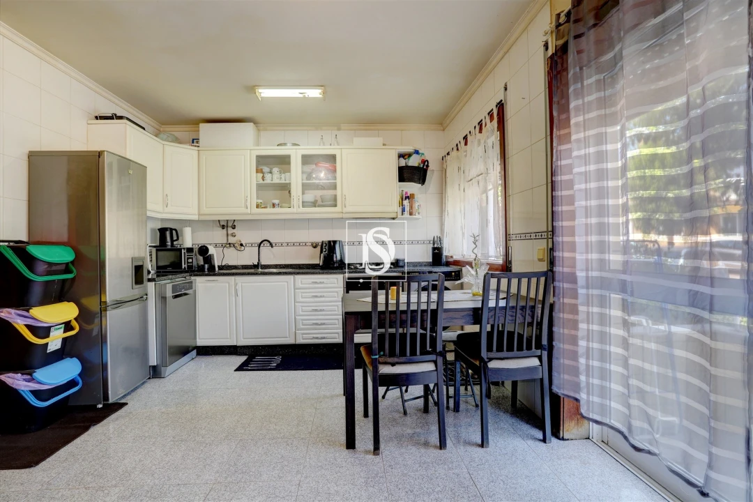 Apartamento T2 para Venda em Gião Foto 6