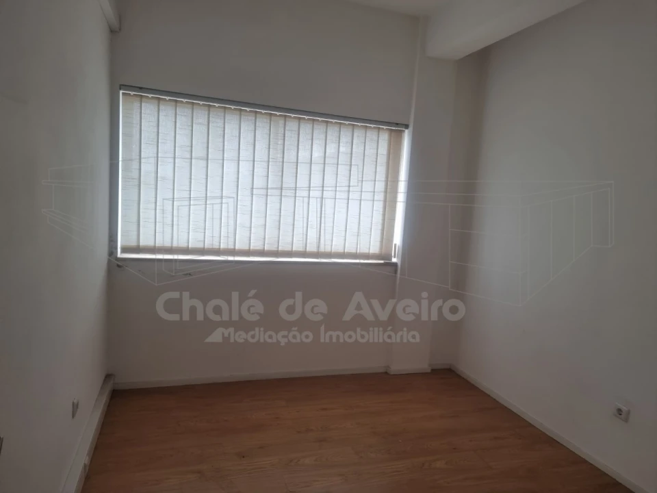 Escritório para Arrendamento em Albergaria-A-Velha e Valmaior Foto 14