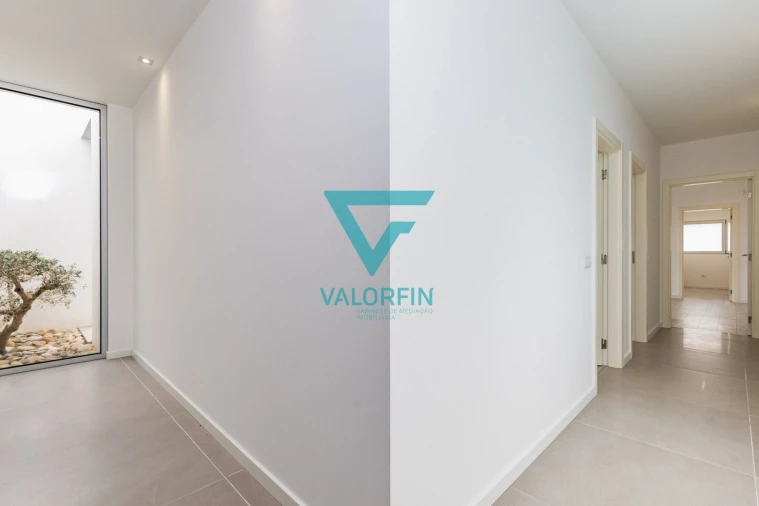 Moradia T3 para Venda em Guia, Ilha e Mata Mourisca Foto 18