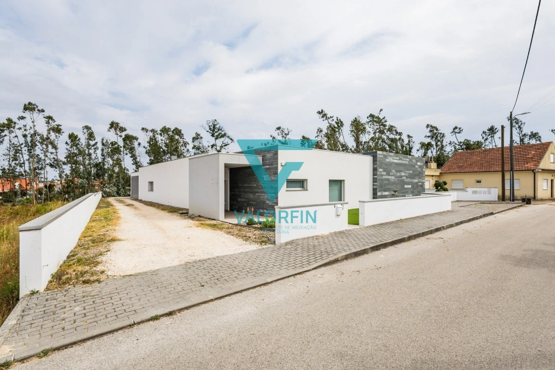 Moradia T3 para Venda em Guia, Ilha e Mata Mourisca Foto 3