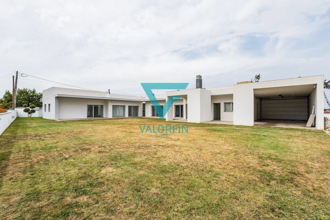 Moradia T3 para Venda em Guia, Ilha e Mata Mourisca Foto 2
