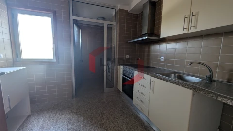 Apartamento T3 para Venda em Moreira
