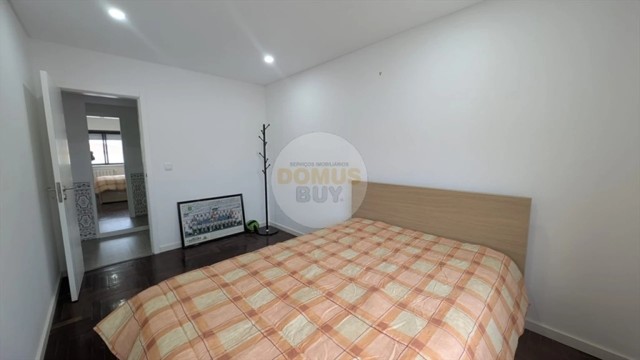 Apartamento T3 para Venda em Seixal, Arrentela e Aldeia de Paio Pires Foto 13