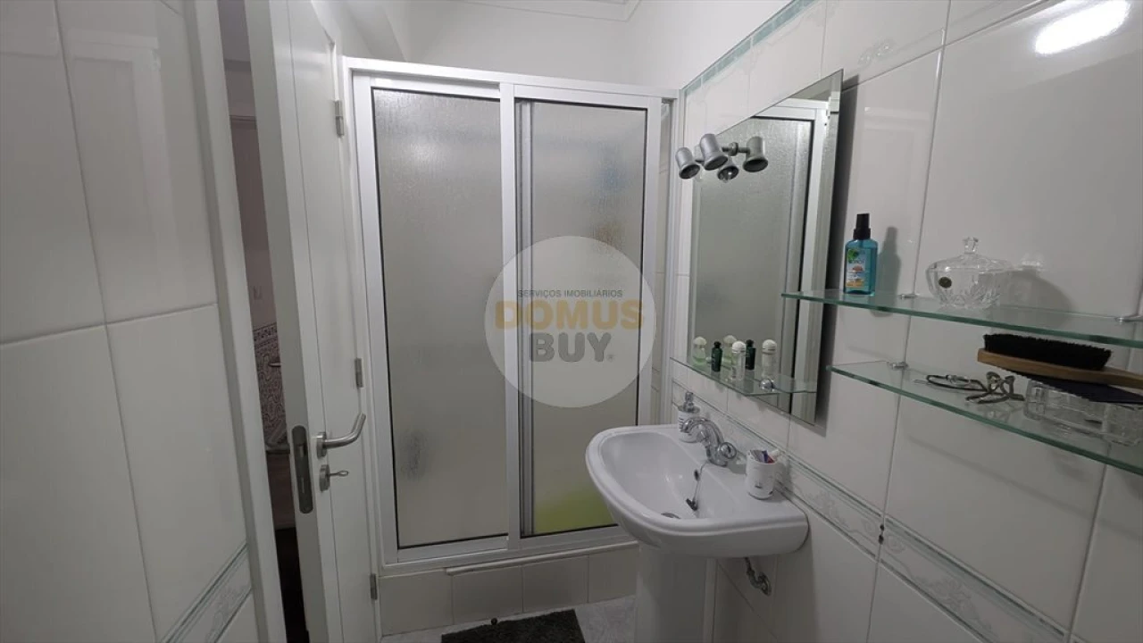 Apartamento T3 para Venda em Seixal, Arrentela e Aldeia de Paio Pires Foto 19