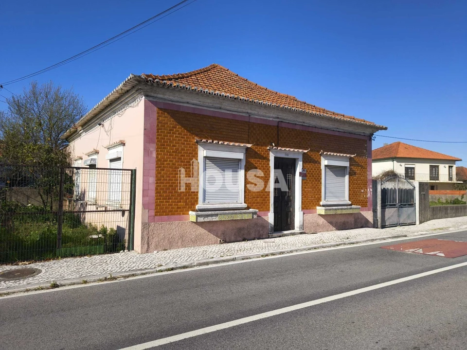 Moradia T4 para Venda em Marinha Grande Foto 1