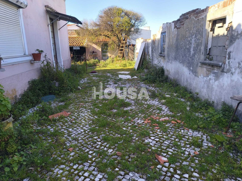 Moradia T4 para Venda em Marinha Grande Foto 8