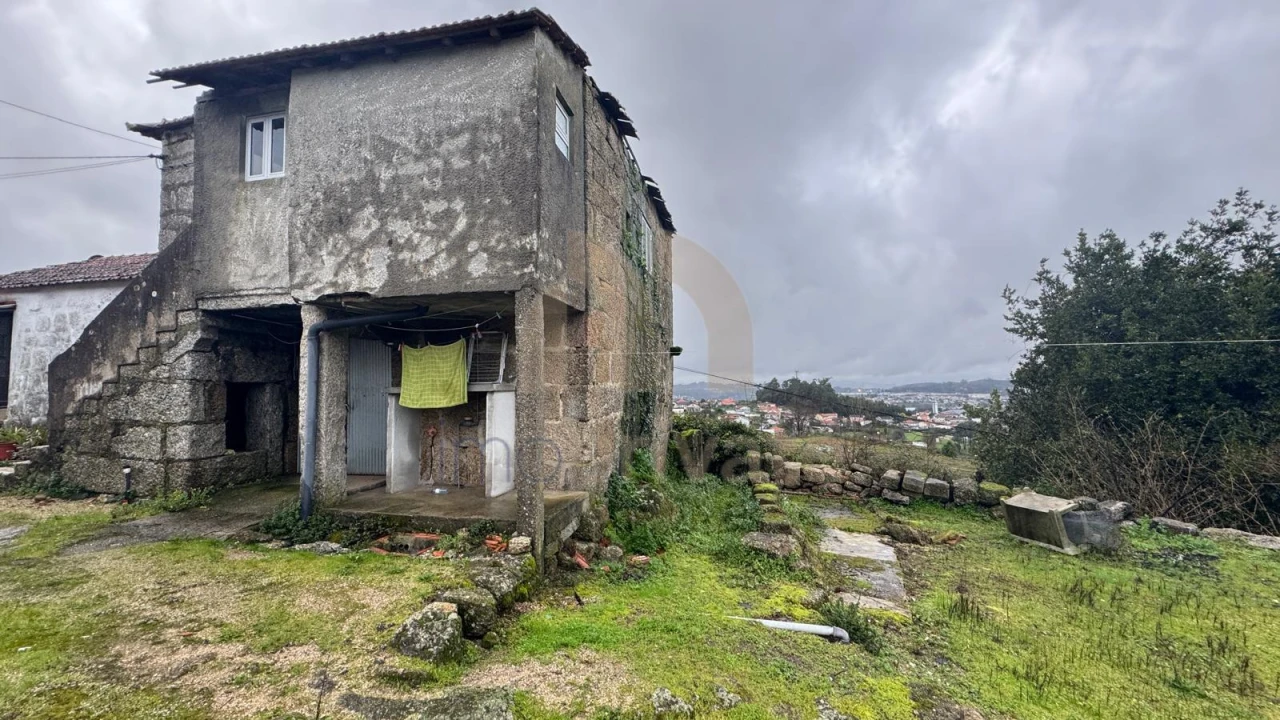 Moradia T2 para Venda em Vilarinho Foto 20