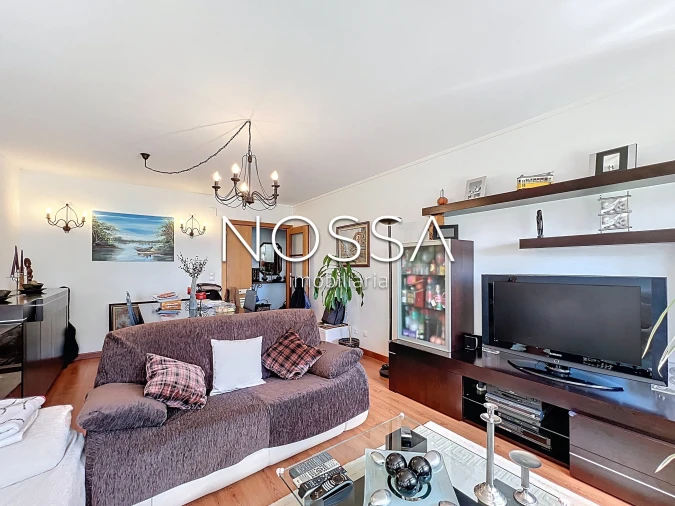 Apartamento T3 para Venda em Lumiar Foto 3