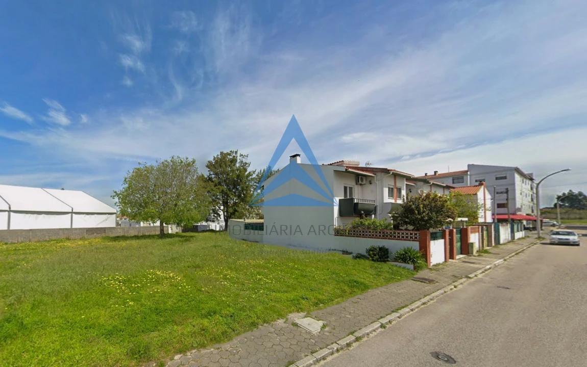 Terreno para Venda em Marinha Grande Foto 2