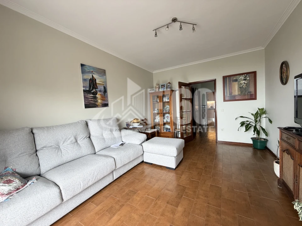 Apartamento T2 para Venda em Esmoriz Foto 6
