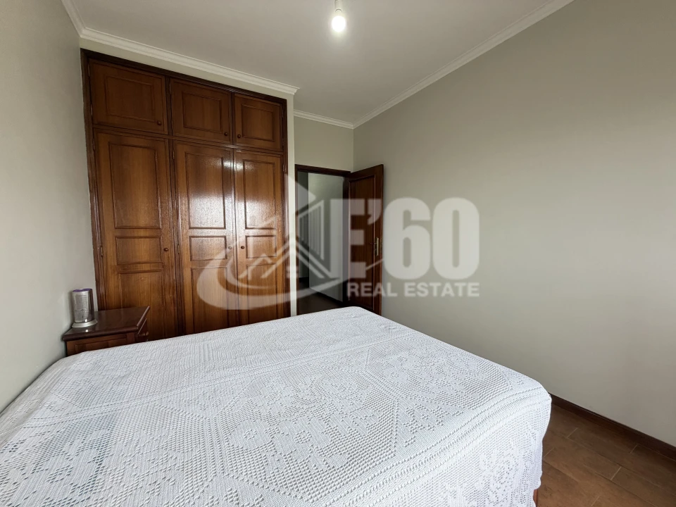 Apartamento T2 para Venda em Esmoriz Foto 12