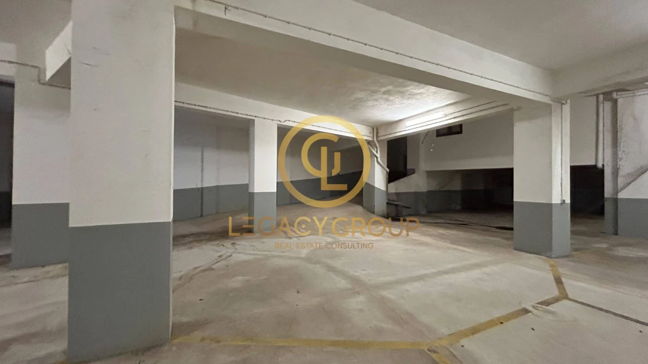 Garagem para Venda em Lagoa e Carvoeiro Foto 2