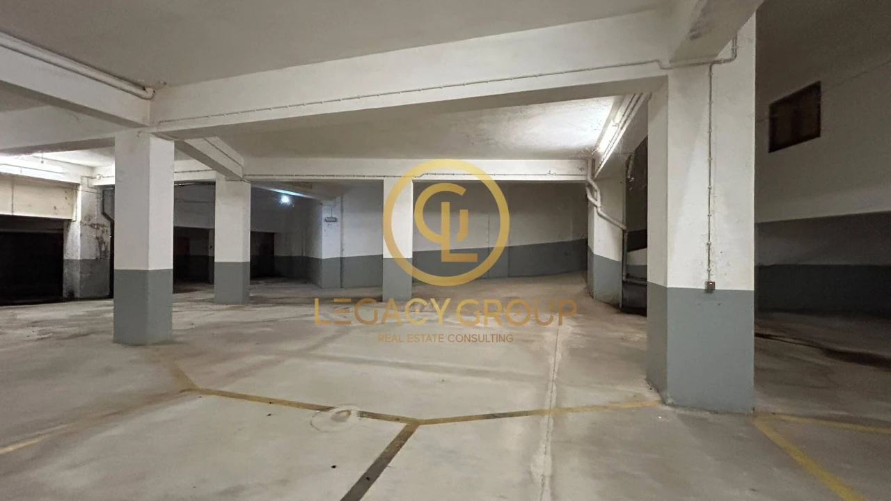 Garagem para Venda em Lagoa e Carvoeiro Foto 13