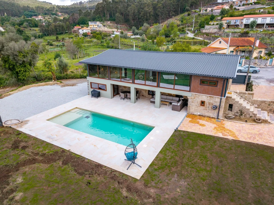 Moradia T3 para Venda em Dossãos Foto 1