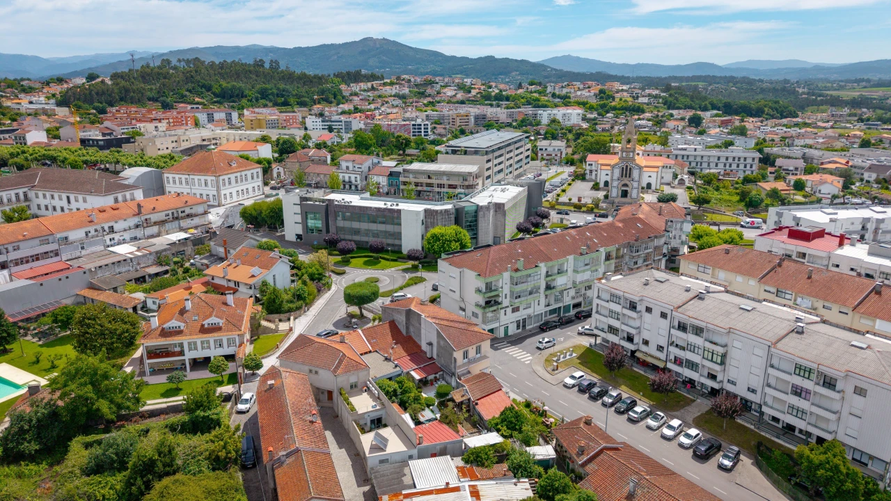 Apartamento T3 para Venda em Vila Verde e Barbudo Foto 6