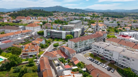 Apartamento T3 para Venda em Vila Verde e Barbudo
