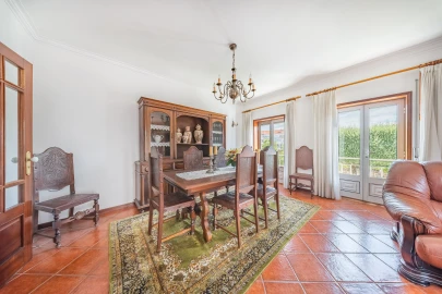 Apartamento T3 para Venda em Vila Verde e Barbudo