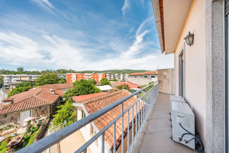 Apartamento T3 para Venda em Vila Verde e Barbudo Foto 17
