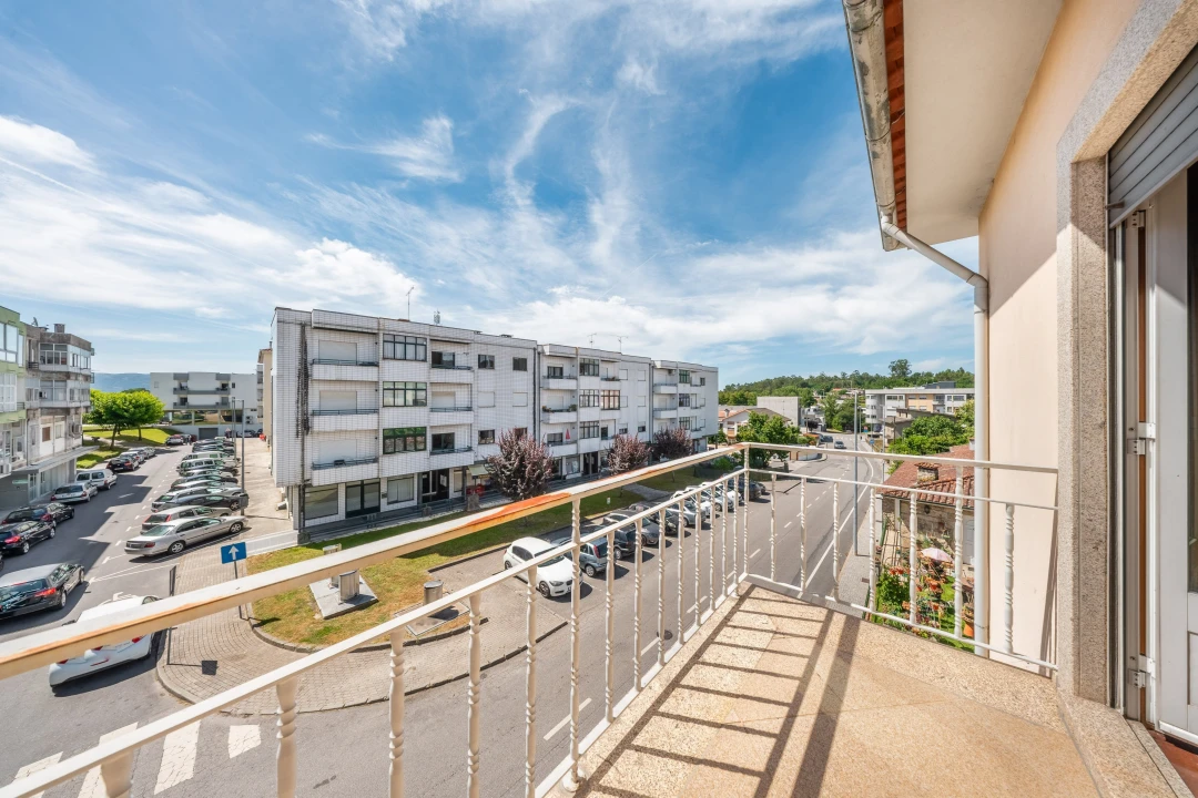 Apartamento T3 para Venda em Vila Verde e Barbudo Foto 1