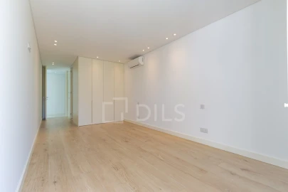 Moradia T3 para Venda em Loule (São Clemente)