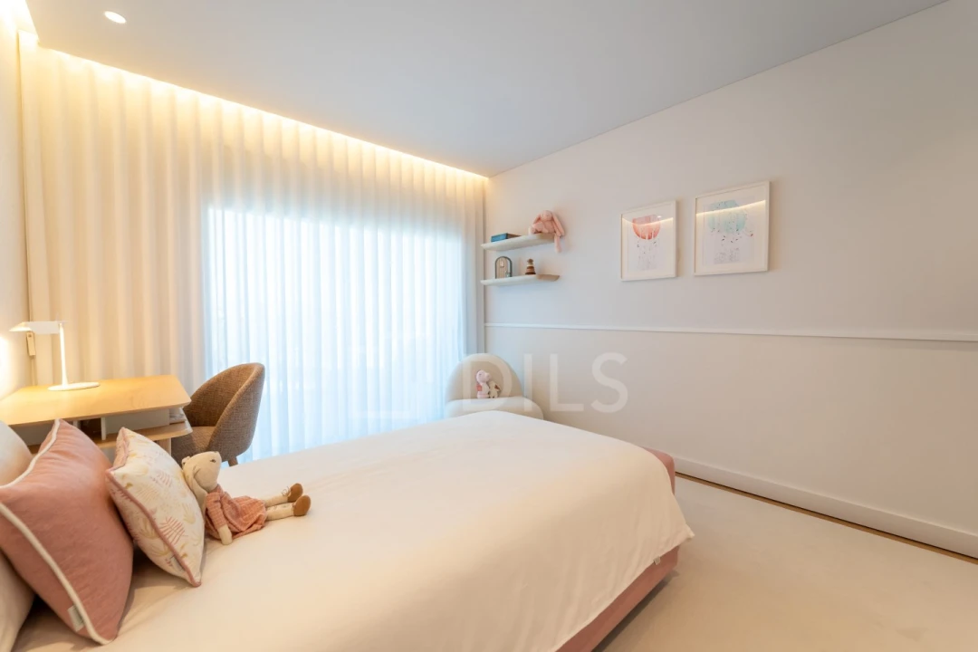 Apartamento T5 para Venda em Canidelo Foto 15