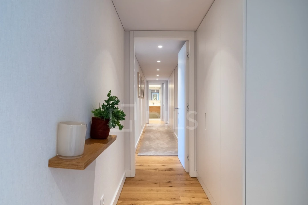 Apartamento T5 para Venda em Canidelo Foto 34