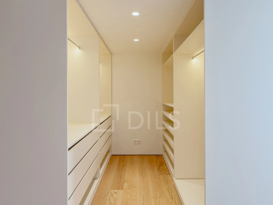 Moradia T4 para Venda em Estrela Foto 12
