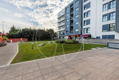 Apartamento T3 para Arrendamento em Seixal, Arrentela e Aldeia de Paio Pires