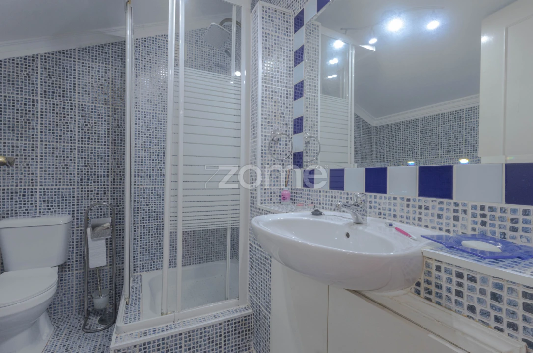 Moradia T4 para Venda em Valongo Foto 29