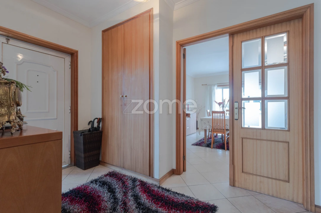 Moradia T4 para Venda em Valongo Foto 4
