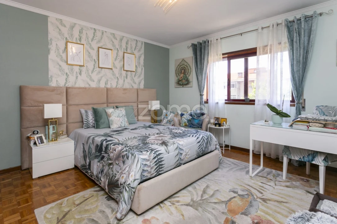 Apartamento T3 para Venda em Mafamude e Vilar do Paraíso Foto 25