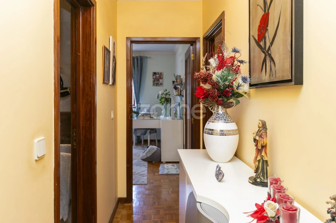 Apartamento T3 para Venda em Mafamude e Vilar do Paraíso Foto 19