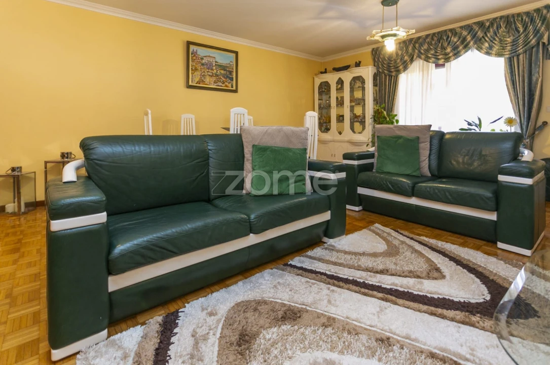 Apartamento T3 para Venda em Mafamude e Vilar do Paraíso Foto 10