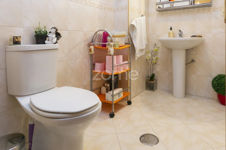Apartamento T3 para Venda em Mafamude e Vilar do Paraíso Foto 18