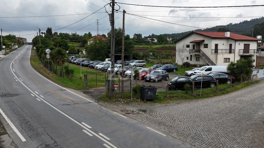 Terreno para Arrendamento em Lama