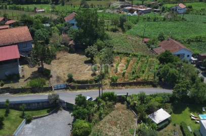 Terreno para Venda em Sande, Vilarinho, Barros e Gomide