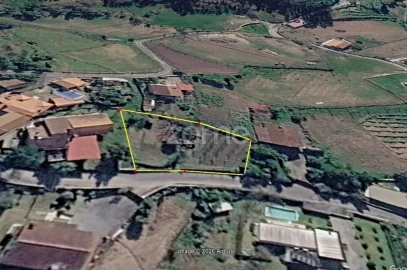 Terreno para Venda em Sande, Vilarinho, Barros e Gomide