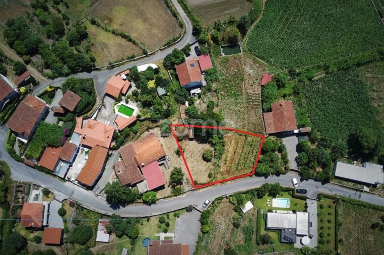 Terreno para Venda em Sande, Vilarinho, Barros e Gomide Foto 10