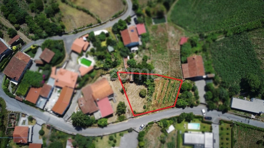 Terreno para Venda em Sande, Vilarinho, Barros e Gomide