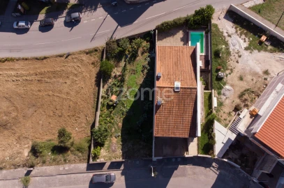 Moradia T3 para Venda em Guisande e Oliveira (São Pedro)