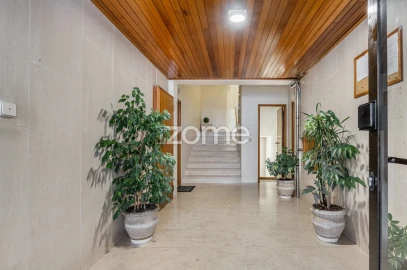 Apartamento T2 para Venda em Braga (São José de São Lázaro e São João do Souto)