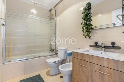 Apartamento T3 para Venda em Braga (São José de São Lázaro e São João do Souto)