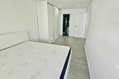 Apartamento T3 para Venda em Braga (São José de São Lázaro e São João do Souto)