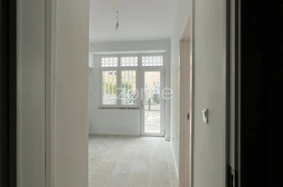 Apartamento T3 para Arrendamento em Almada, Cova da Piedade, Pragal e Cacilhas