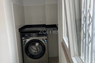 Apartamento T3 para Arrendamento em Almada, Cova da Piedade, Pragal e Cacilhas