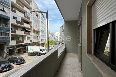 Apartamento T3 para Arrendamento em Almada, Cova da Piedade, Pragal e Cacilhas