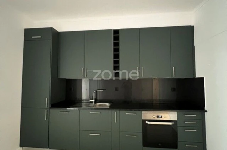 Apartamento T3 para Arrendamento em Almada, Cova da Piedade, Pragal e Cacilhas Foto 35
