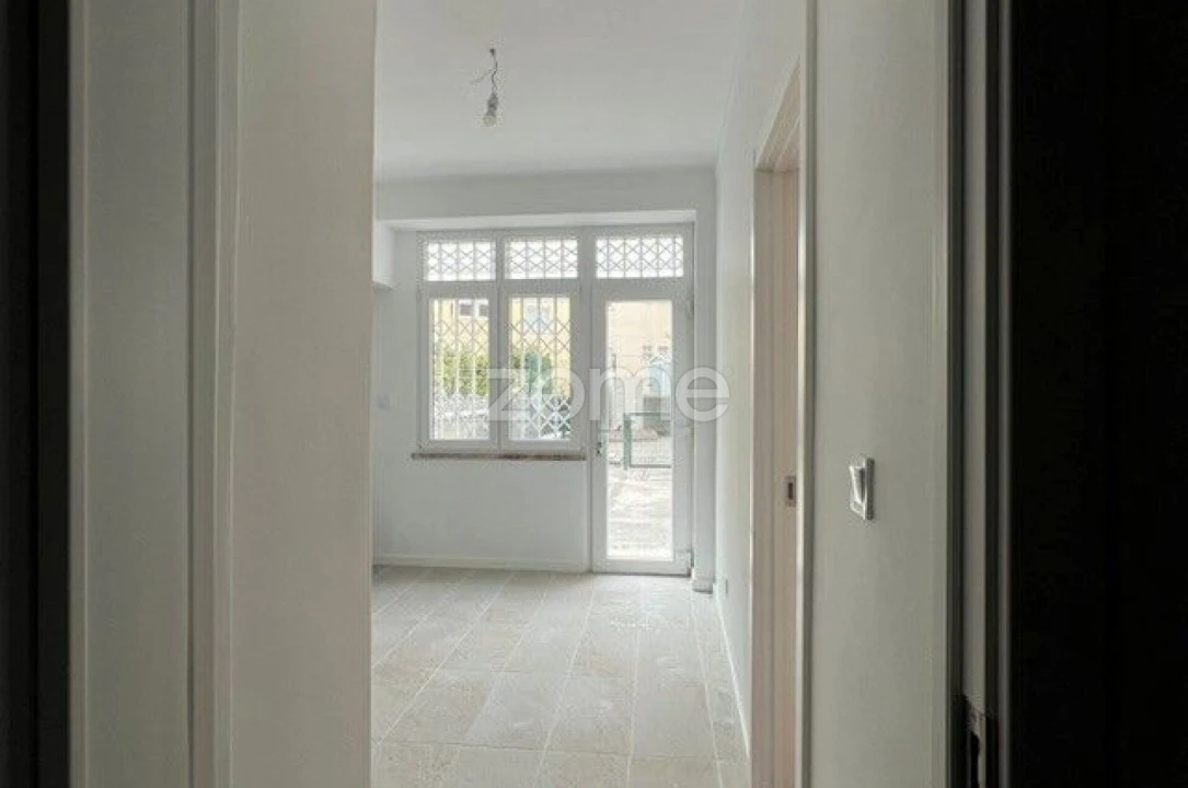 Apartamento T3 para Arrendamento em Almada, Cova da Piedade, Pragal e Cacilhas Foto 11