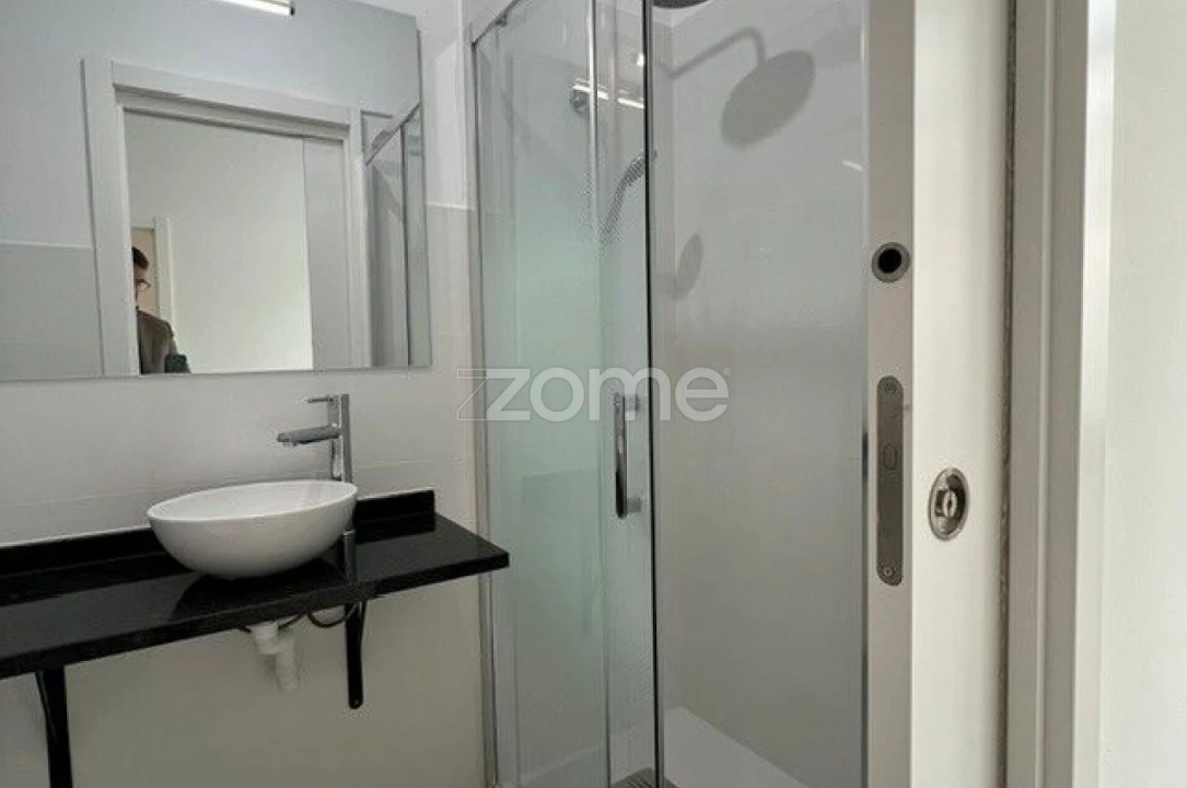 Apartamento T3 para Arrendamento em Almada, Cova da Piedade, Pragal e Cacilhas Foto 17